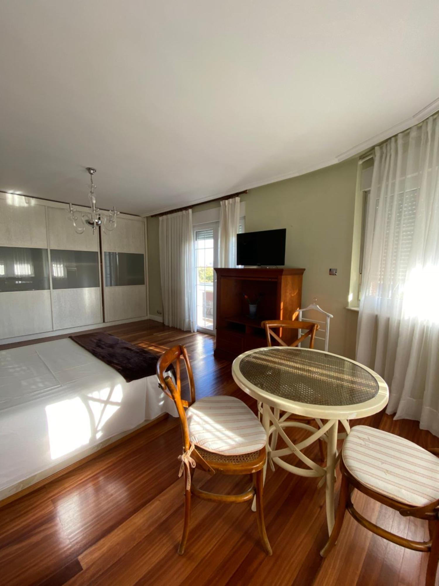Con Piscina Privada Santander