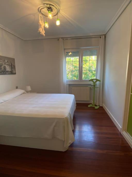 Con Piscina Privada * Santander